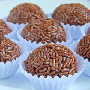 Como fazer brigadeiro tradicional.