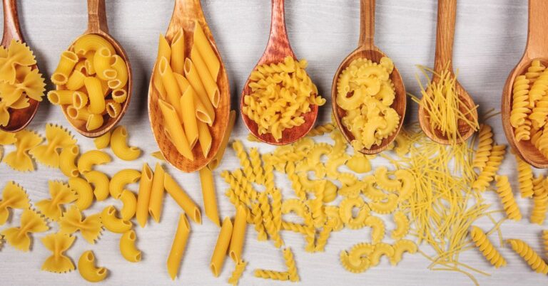 Tipos de Macarrão para Sopa: Conheça as Diferenças | EAD gourmet